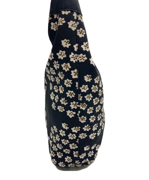 marimekko（マリメッコ）marimekko (マリメッコ) トートバッグ ブラック×ホワイトの古着・服飾アイテム