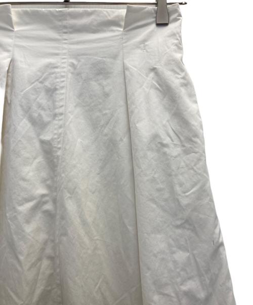 H BEAUTY&YOUTH（エイチ ビューティー&ユース）H BEAUTY&YOUTH (エイチ ビューティー&ユース) ポリエステルハイウエスト タイトスカート ホワイト サイズ:Ｍの古着・服飾アイテム