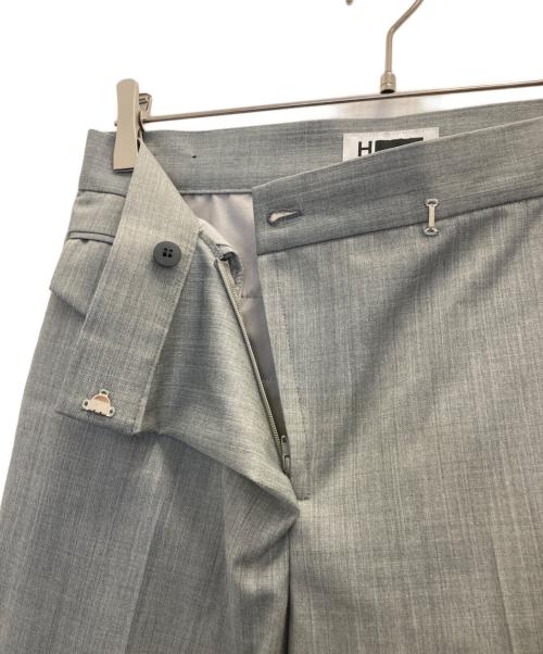 H BEAUTY&YOUTH（エイチ ビューティー&ユース）H BEAUTY&YOUTH (エイチ ビューティー&ユース) スラックスパンツ グレー サイズ:Ｓの古着・服飾アイテム