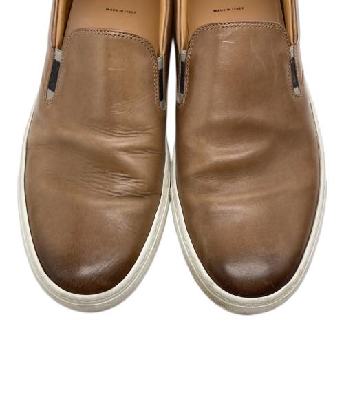 BOSS（ボス）BOSS (ボス) スリッポン ブラウン サイズ:26.5の古着・服飾アイテム