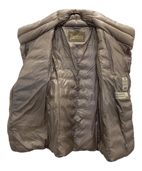 HERNO（ヘルノ）HERNO (ヘルノ) ダウンコート ベージュ サイズ:40の古着・服飾アイテム