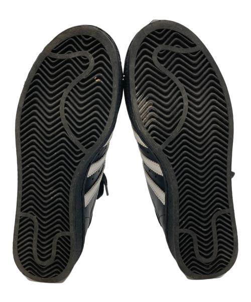 adidas（アディダス）adidas (アディダス) スニーカー ブラック サイズ:25㎝の古着・服飾アイテム