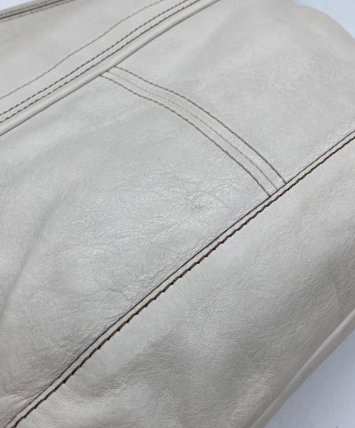 COACH（コーチ）COACH (コーチ) ターンロックワンショルダーバッグ ホワイトの古着・服飾アイテム