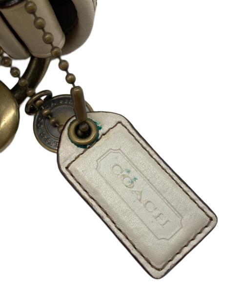 COACH（コーチ）COACH (コーチ) ターンロックワンショルダーバッグ ホワイトの古着・服飾アイテム