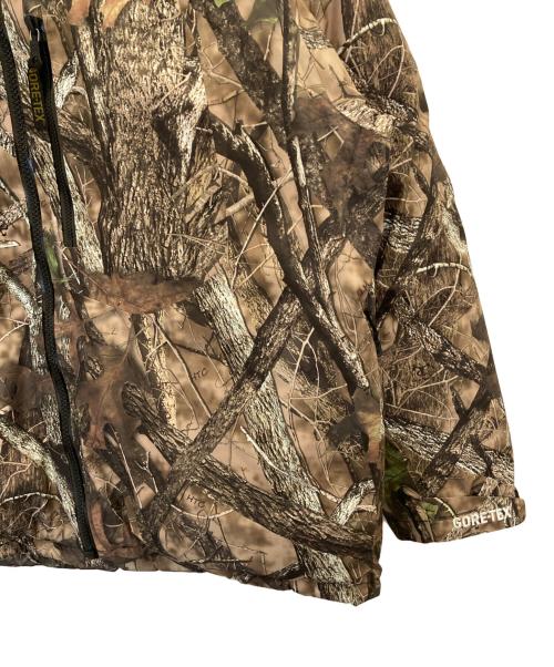 SUPREME（シュプリーム）SUPREME (シュプリーム) GORE-TEX 700-Fill Down Parka/ゴアテックス セブンハンドレッドフィル ダウンパーカー Timber Camo サイズ:SIZE Lの古着・服飾アイテム