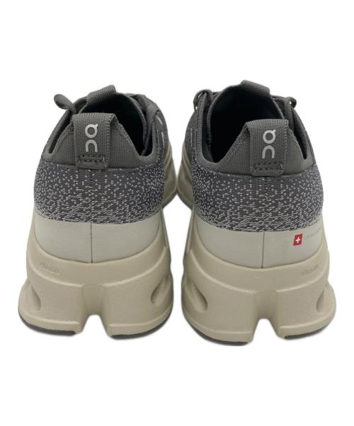 on（オン）on (オン) Cloudsurfer Max グレー サイズ:SIZE 26.5cmの古着・服飾アイテム