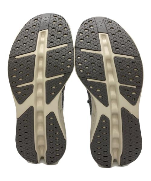 on（オン）on (オン) Cloudsurfer Max グレー サイズ:SIZE 26.5cmの古着・服飾アイテム