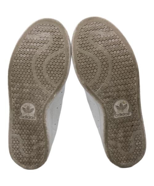 adidas（アディダス）adidas (アディダス) ディズニー スタンスミス ホワイト サイズ:28の古着・服飾アイテム