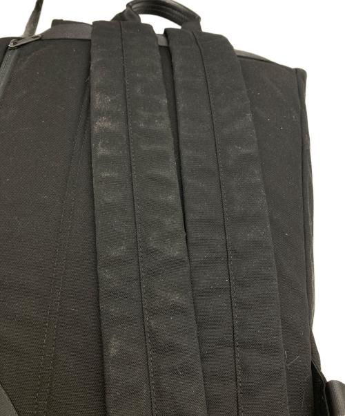 FRED PERRY（フレッドペリー）FRED PERRY (フレッドペリー) デイパック ブラックの古着・服飾アイテム