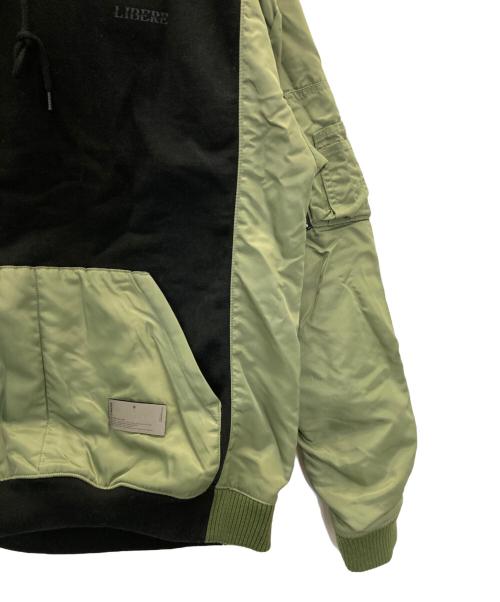 LIBERE（リベーレ）LIBERE (リベーレ) MA-1 MK3 ZIP-UP HOODIE ブラック×オリーブ サイズ:表記なしの古着・服飾アイテム