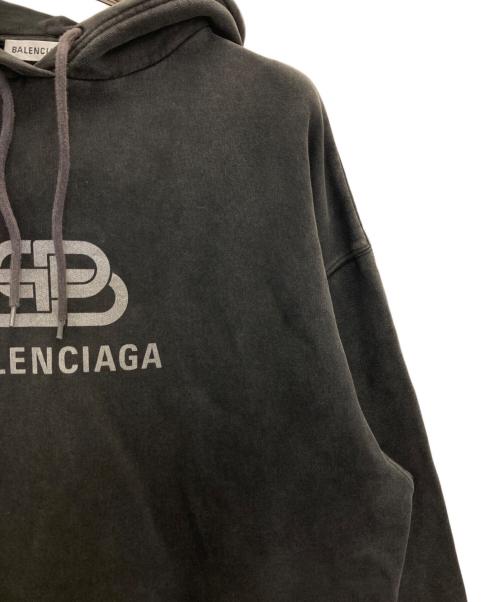 BALENCIAGA（バレンシアガ）BALENCIAGA (バレンシアガ) BBロゴパーカー ブラック サイズ:XSの古着・服飾アイテム