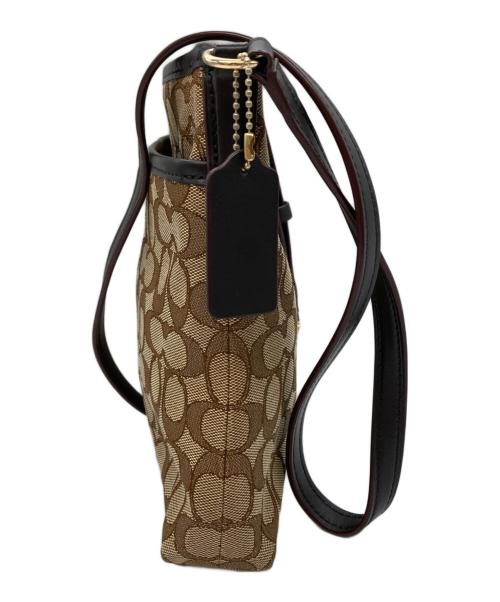 COACH（コーチ）COACH (コーチ) シグネチャーショルダーバッグ ブラウンの古着・服飾アイテム