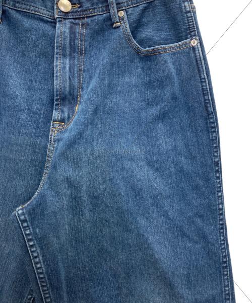 YANUK（ヤヌーク）YANUK (ヤヌーク) デニムパンツ インディゴ サイズ:32の古着・服飾アイテム