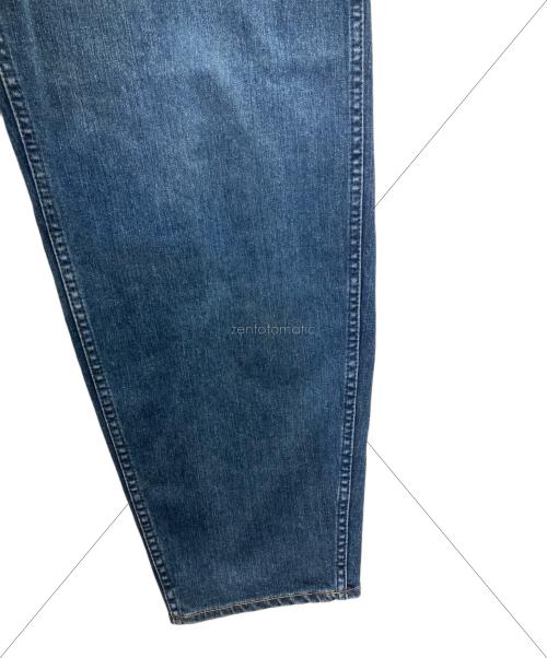 YANUK（ヤヌーク）YANUK (ヤヌーク) デニムパンツ インディゴ サイズ:32の古着・服飾アイテム