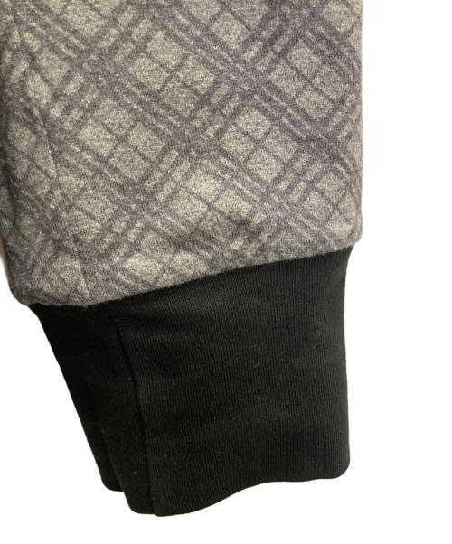 BURBERRY BLACK LABEL（バーバリーブラックレーベル）BURBERRY BLACK LABEL (バーバリーブラックレーベル) リバーシブルパーカー ブラック サイズ:3の古着・服飾アイテム