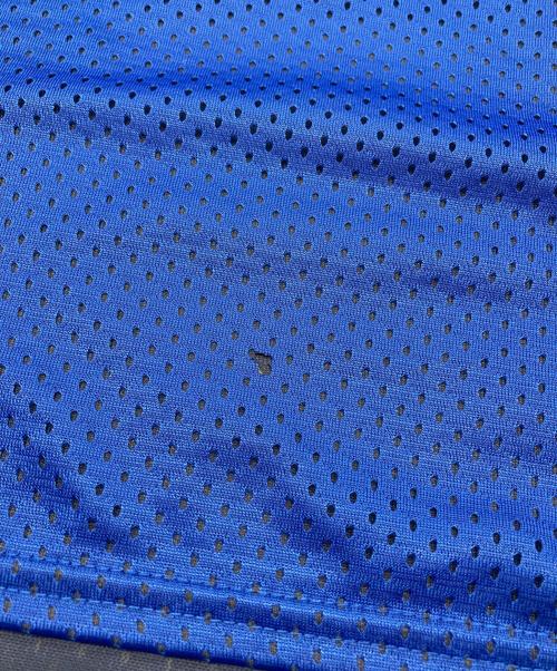 F.C.R.B.（エフシーレアルブリストル）F.C.R.B. (エフシーレアルブリストル) ロゴメッシュTee ブルー サイズ:Ｍの古着・服飾アイテム