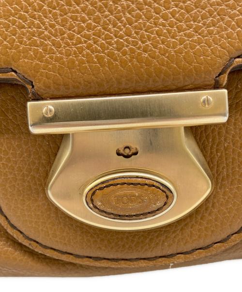 TOD'S（トッズ）TOD'S (トッズ) レザートートバッグ ベージュの古着・服飾アイテム