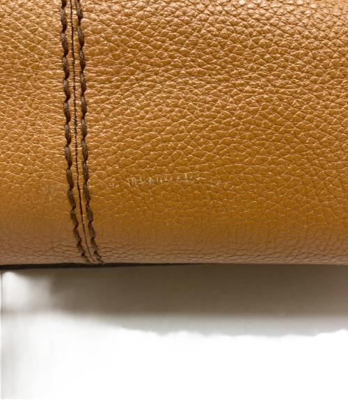 TOD'S（トッズ）TOD'S (トッズ) レザートートバッグ ベージュの古着・服飾アイテム