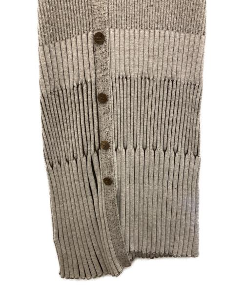 Snidel（スナイデル）Snidel (スナイデル) アシンメトリーボタンニットワンピース グレー×ブラウン サイズ:FREEの古着・服飾アイテム
