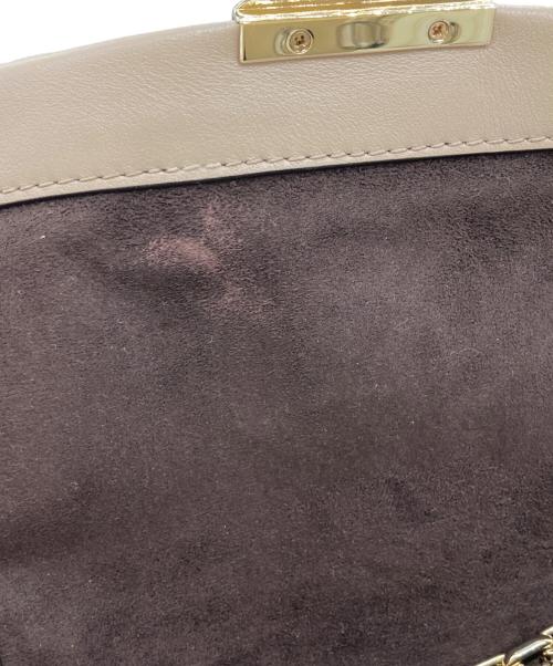 MICHAEL KORS（マイケル・コース）MICHAEL KORS (マイケル・コース) ショルダーバッグ ベージュの古着・服飾アイテム