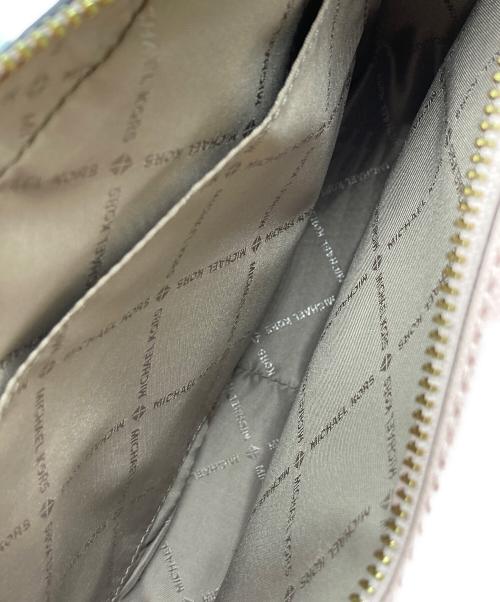 MICHAEL KORS（マイケル・コース）MICHAEL KORS (マイケル・コース) スクエアショルダーバッグ ピンクの古着・服飾アイテム