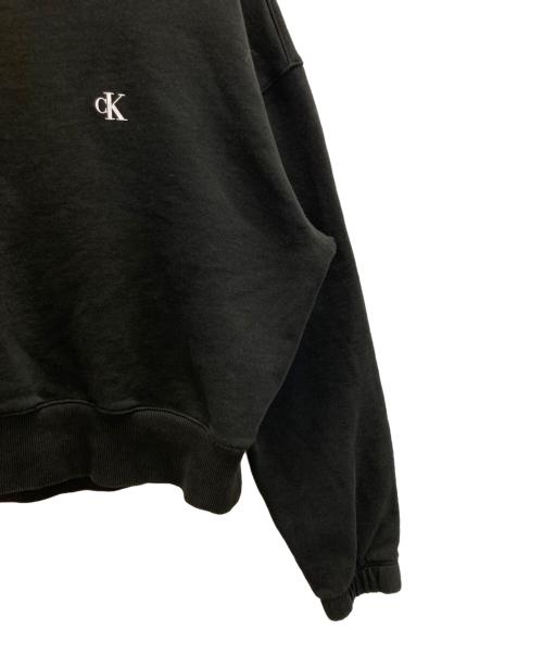 Calvin Klein（カルバンクライン）Calvin Klein (カルバンクライン) クロップドスウェットシャツ ブラック サイズ:Ｍの古着・服飾アイテム