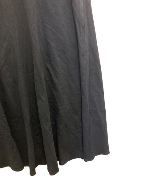 23区（ニジュウサンク）23区 (ニジュウサンク) ライトピケジャージー フレア ワンピース ネイビー サイズ:32 未使用品の古着・服飾アイテム