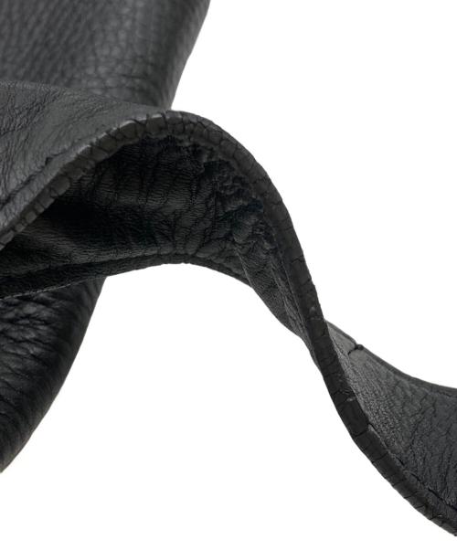 HELEN KAMINSKI（ヘレンカミンスキー）HELEN KAMINSKI (ヘレンカミンスキー) レザーワンショルダーバッグ ブラックの古着・服飾アイテム