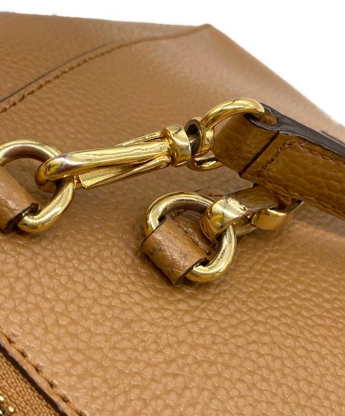 LAUREN RALPH LAUREN（ローレンラルフローレン）LAUREN RALPH LAUREN (ローレンラルフローレン) エンボスロゴショルダーバッグ ブラウンの古着・服飾アイテム