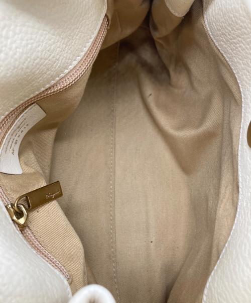 Salvatore Ferragamo（サルヴァトーレ フェラガモ）Salvatore Ferragamo (サルヴァトーレ フェラガモ) ガンチーニフックレザーハンドバッグ サイズ:不明の古着・服飾アイテム