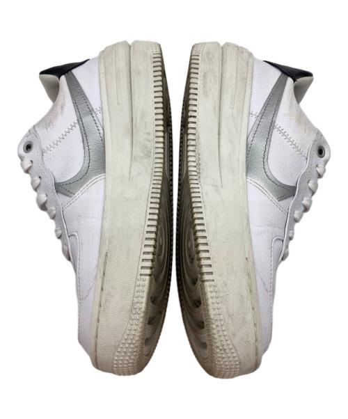 NIKE（ナイキ）NIKE (ナイキ) Women's Air Force 1 PLT.AF.ORM LV8 ホワイト サイズ:24の古着・服飾アイテム