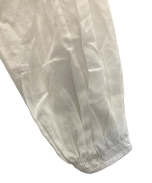 TOMORROW LAND（トゥモローランド）TOMORROW LAND (トゥモローランド) ホワイトコンビネーション サークルレースロングブラウス ホワイト サイズ:36 未使用品の古着・服飾アイテム