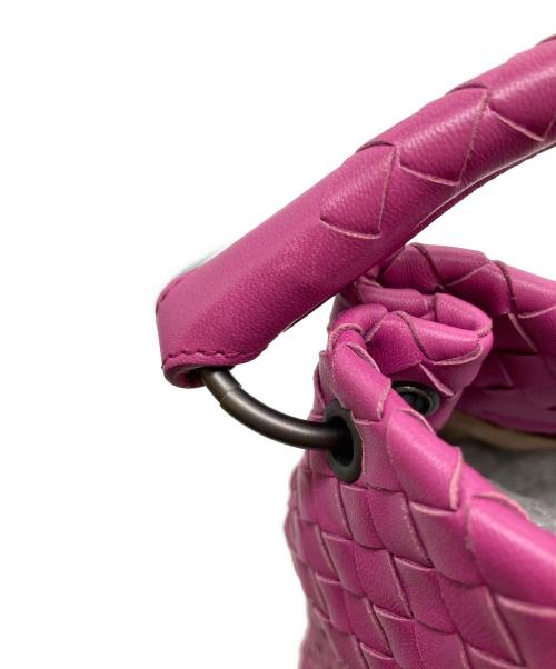 BOTTEGA VENETA（ボッテガベネタ）BOTTEGA VENETA (ボッテガベネタ) イントレチャートワンショルダーバッグ ピンクの古着・服飾アイテム