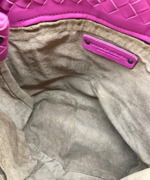 BOTTEGA VENETA（ボッテガベネタ）BOTTEGA VENETA (ボッテガベネタ) イントレチャートワンショルダーバッグ ピンクの古着・服飾アイテム