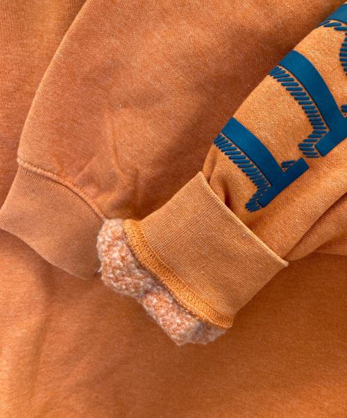 CarHartt（カーハート）CarHartt (カーハート) クルーネックスウェット オレンジ サイズ:Ｍの古着・服飾アイテム