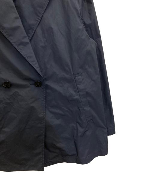 la.f（ラ・エフ）la.f (ラ・エフ) メモリータフタショート丈ライトアウター≪洗濯機で洗える≫ ネイビー サイズ:２S 未使用品の古着・服飾アイテム