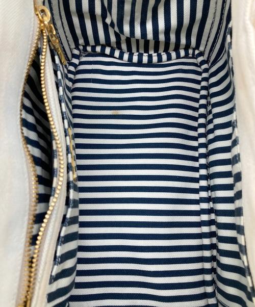 PRADA（プラダ）PRADA (プラダ) ハンドバッグ ホワイトの古着・服飾アイテム