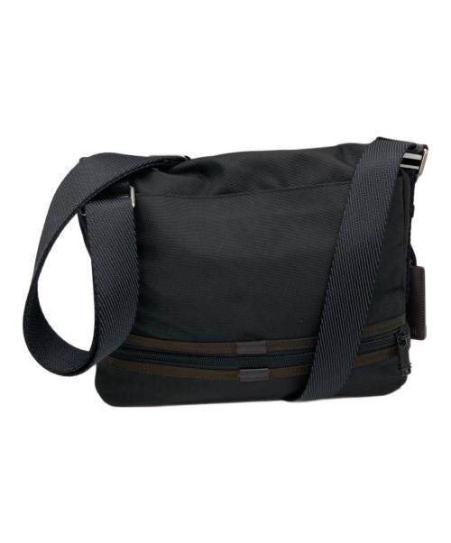 TUMI（トゥミ）TUMI (トゥミ) アルファブラボービールクロスボディ ブラックの古着・服飾アイテム