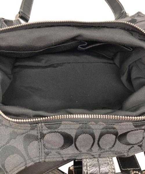 COACH（コーチ）COACH (コーチ) ソーホーシグネチャートートバッグ ブラックの古着・服飾アイテム