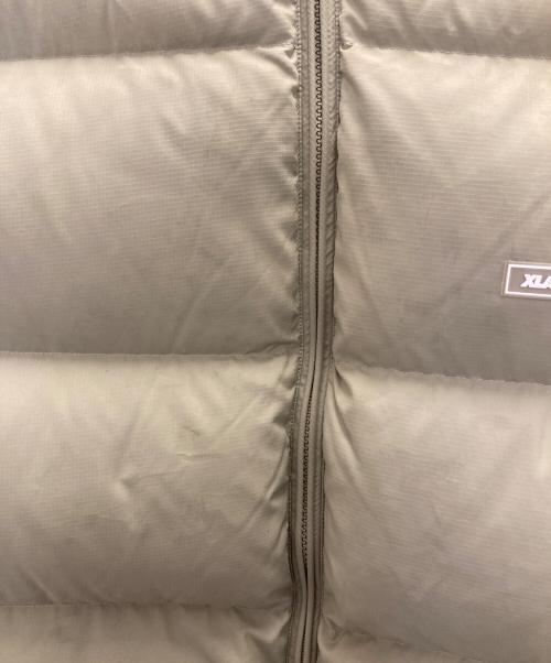 X-LARGE（エクストララージ）X-LARGE (エクストララージ) RIPSTOP HOODED DOWN JACKET オリーブ サイズ:XLの古着・服飾アイテム