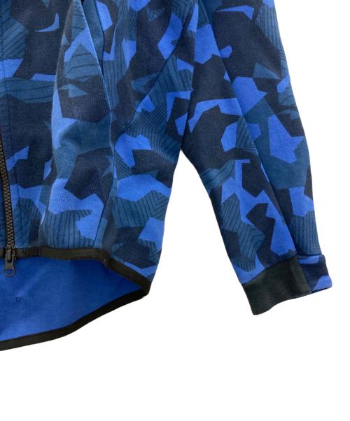 NIKE（ナイキ）NIKE (ナイキ) TECH FLEECE AOP WIND RUNNER HOODIE ブルー サイズ:SIZE Sの古着・服飾アイテム