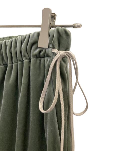 BALLSEY（ボールジィ）BALLSEY (ボールジィ) マットベロア イージーストレートパンツ グリーン サイズ:SIZE 34の古着・服飾アイテム