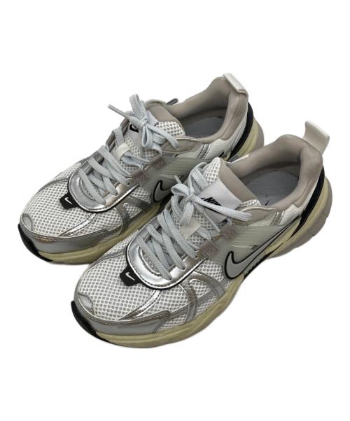 NIKE（ナイキ）NIKE (ナイキ) W V2K RUN SUMMIT ホワイト サイズ:SIZE23.5cmの古着・服飾アイテム