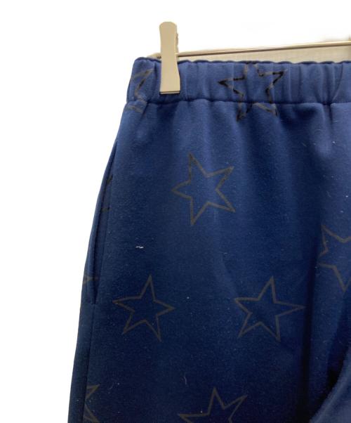 ROBE DE CHAMBRE COMME DES GARCONS（ローブドシャンブル コムデギャルソン）ROBE DE CHAMBRE COMME DES GARCONS (ローブドシャンブル コムデギャルソン) フロッキープリントスタークロップドパンツ ネイビー サイズ:表記無しの古着・服飾アイテム