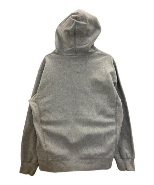 SUPREME（シュプリーム）SUPREME (シュプリーム) Micro Logo Hooded Sweatshirt/マイクロロゴフーデッドスウェットシャツ グレー サイズ:Xlargeの古着・服飾アイテム