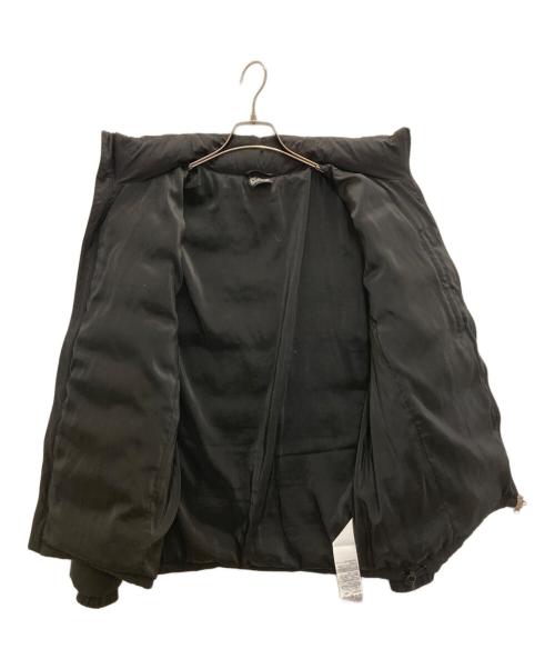 EA7（イーエーセブン）EA7 (イーエーセブン) エンブレムロゴダウンジャケット ブラック サイズ:XLの古着・服飾アイテム