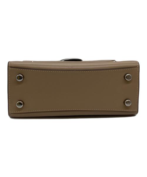 COACH（コーチ）COACH (コーチ) タビーショルダーバッグ ベージュの古着・服飾アイテム