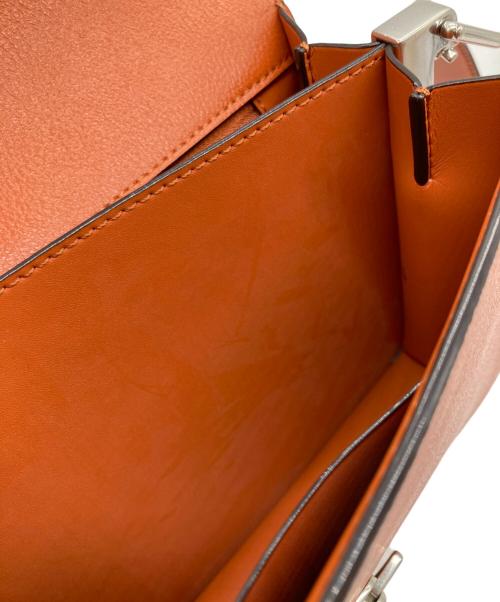 CHARLES & KEITH（チャールズアンドキース）CHARLES & KEITH (チャールズアンドキース) ショルダーバッグ オレンジの古着・服飾アイテム