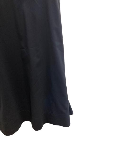 23区（ニジュウサンク）23区 (ニジュウサンク) 【洗える】プレーンストレッチタフタ フレア ワンピース ネイビー サイズ:38の古着・服飾アイテム