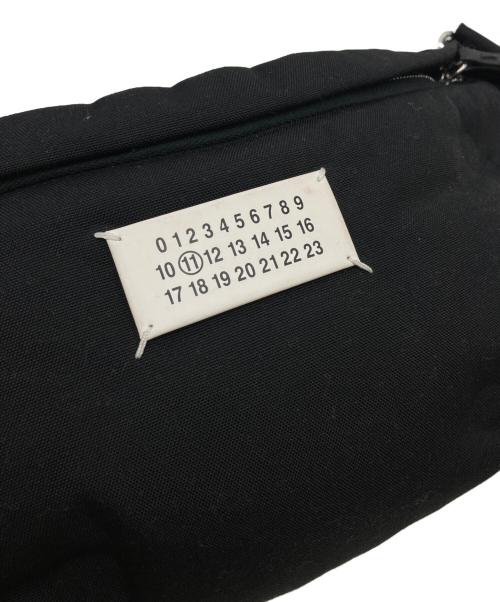 Maison Margiela（メゾンマルジェラ）Maison Margiela (メゾンマルジェラ) グラムスラムベルトバッグ ブラックの古着・服飾アイテム